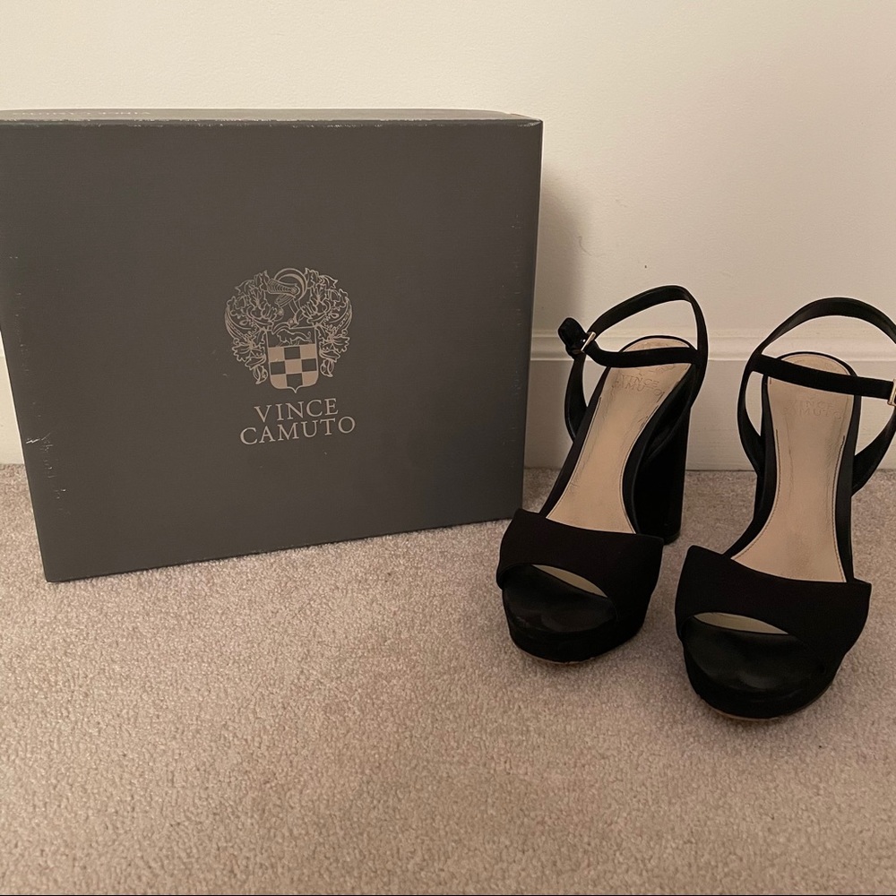 Vince Camuto Black Strappy Heels 🖤